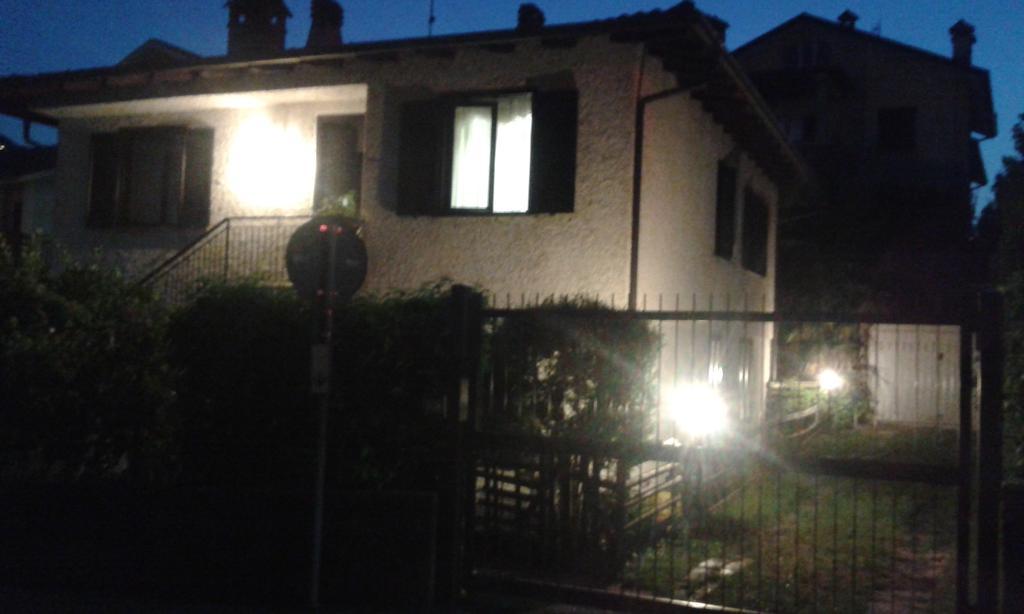 Villa C&C Lierna Szoba fotó