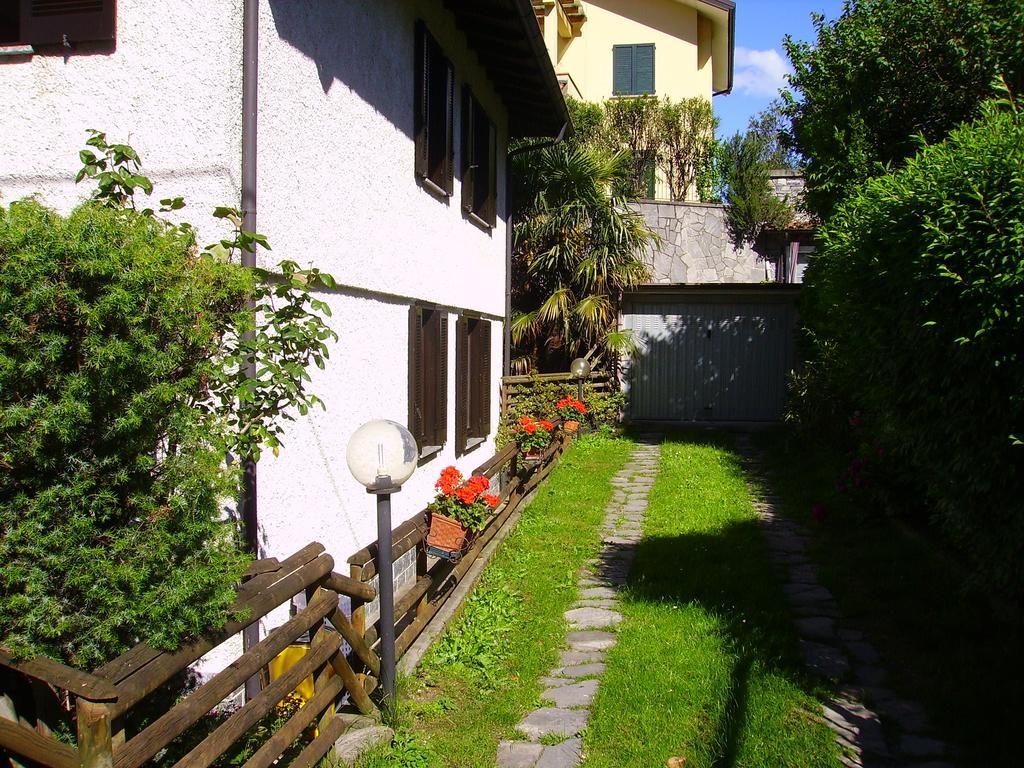Villa C&C Lierna Szoba fotó